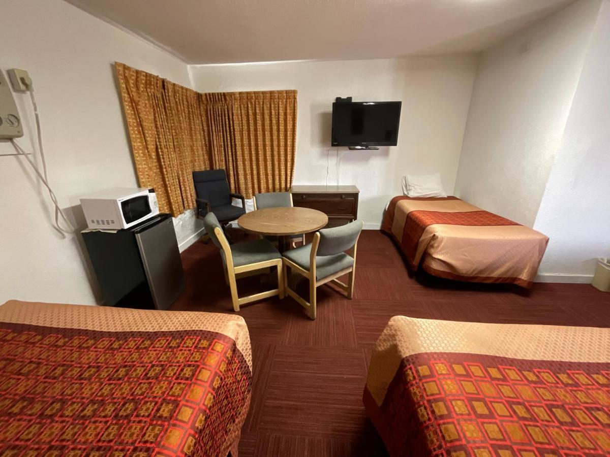 Kansan Motel Liberal Buitenkant foto